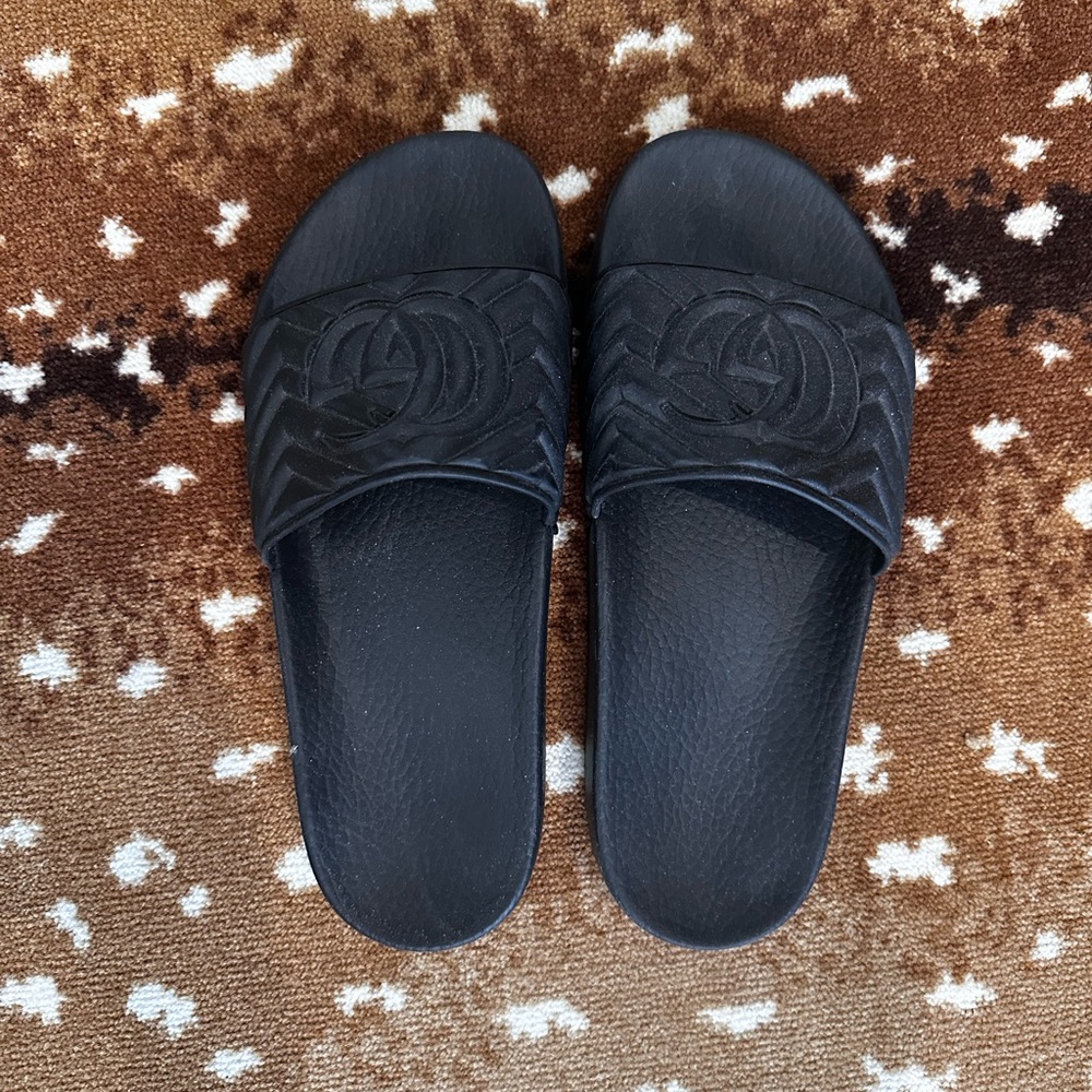 Gucci slides